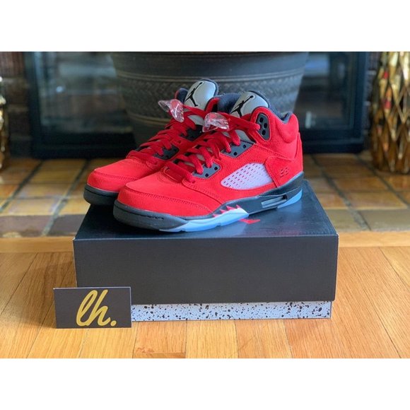 Size 6.5y Air Jordan Retro 5 "Raging Bulls" - Picture 2 of 5